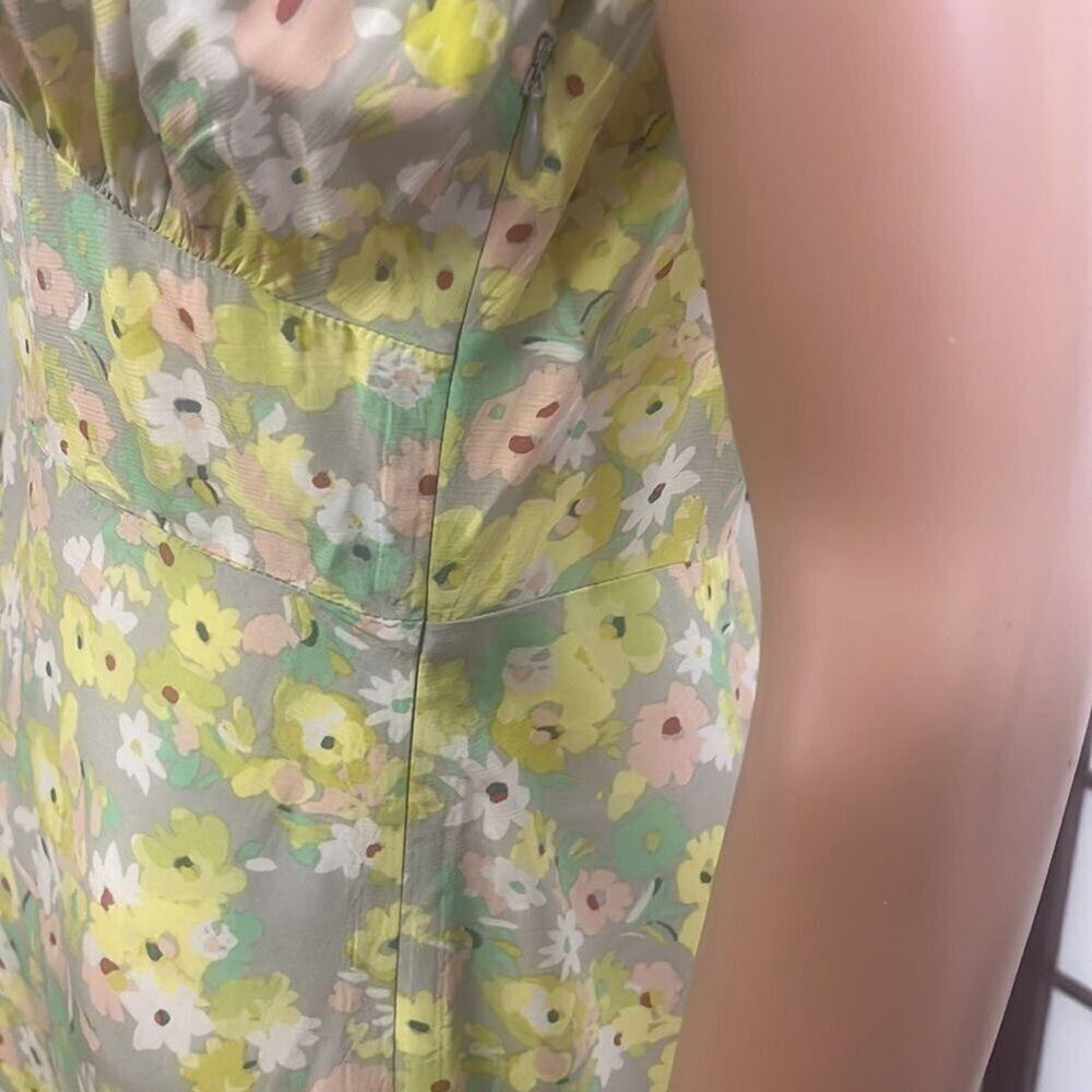 LUSH YELLOW DAISIES DRESS SIZE M - Picture 4 of 6